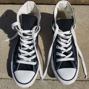 Black Converse High Tops Women's 7 Mens 5